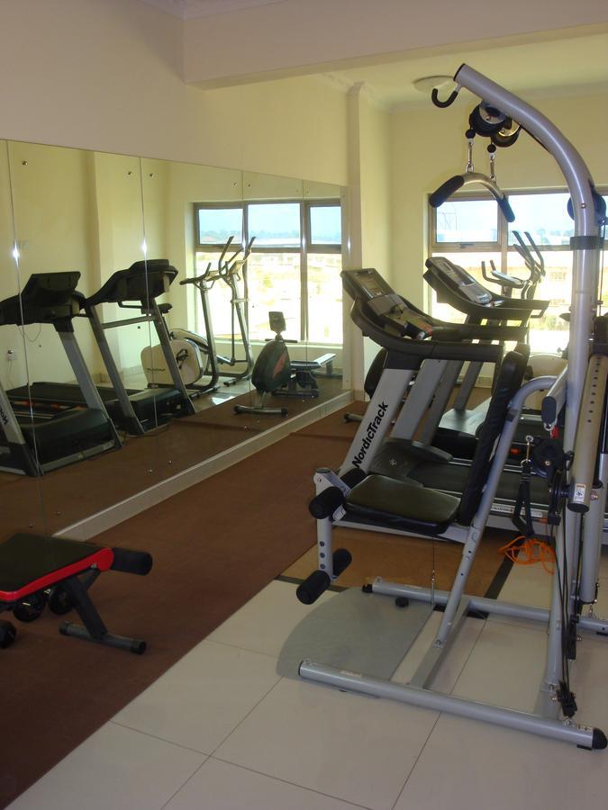 Golden Zambezi Lodge Лусака Екстер'єр фото
