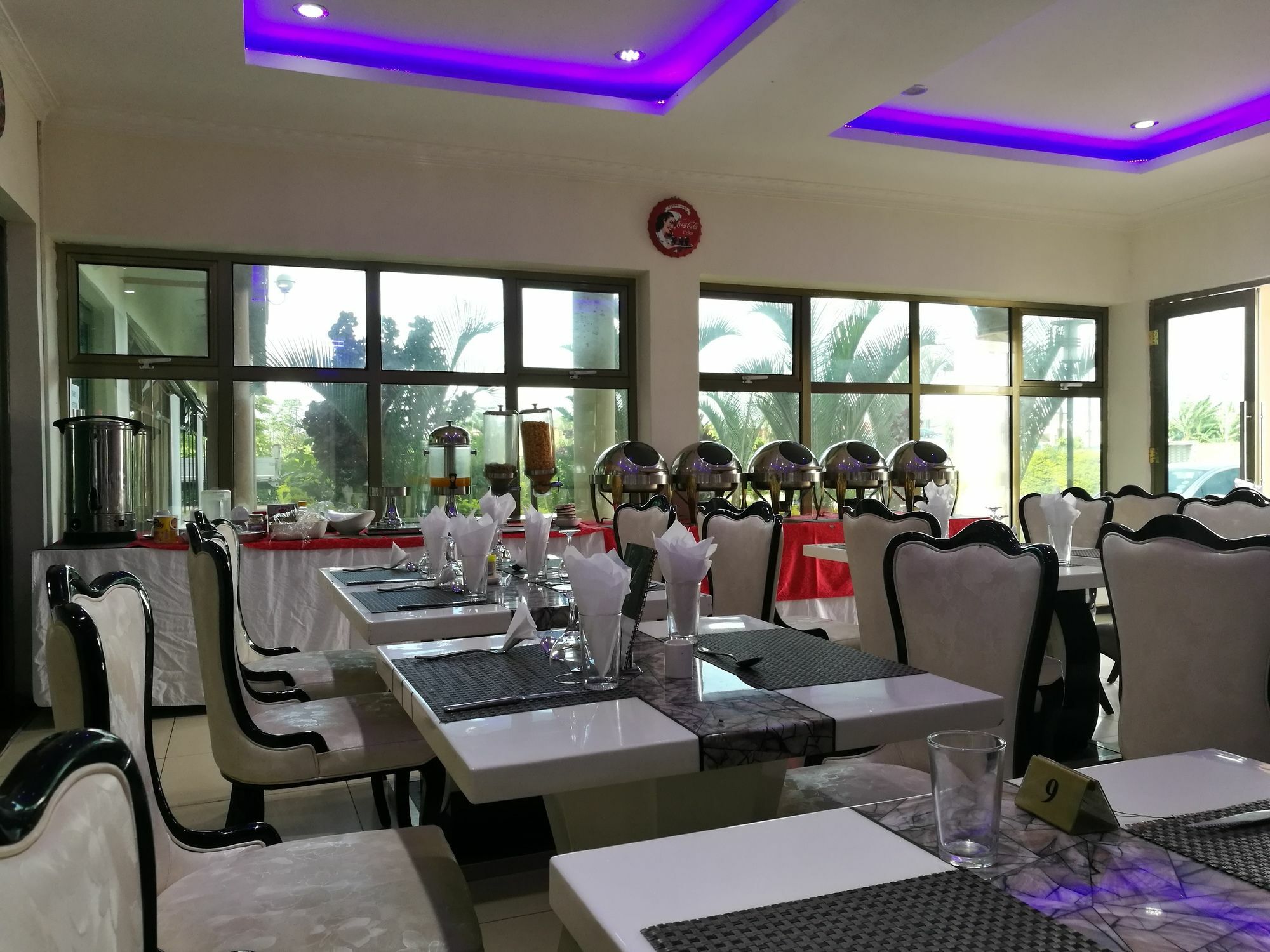 Golden Zambezi Lodge Лусака Екстер'єр фото